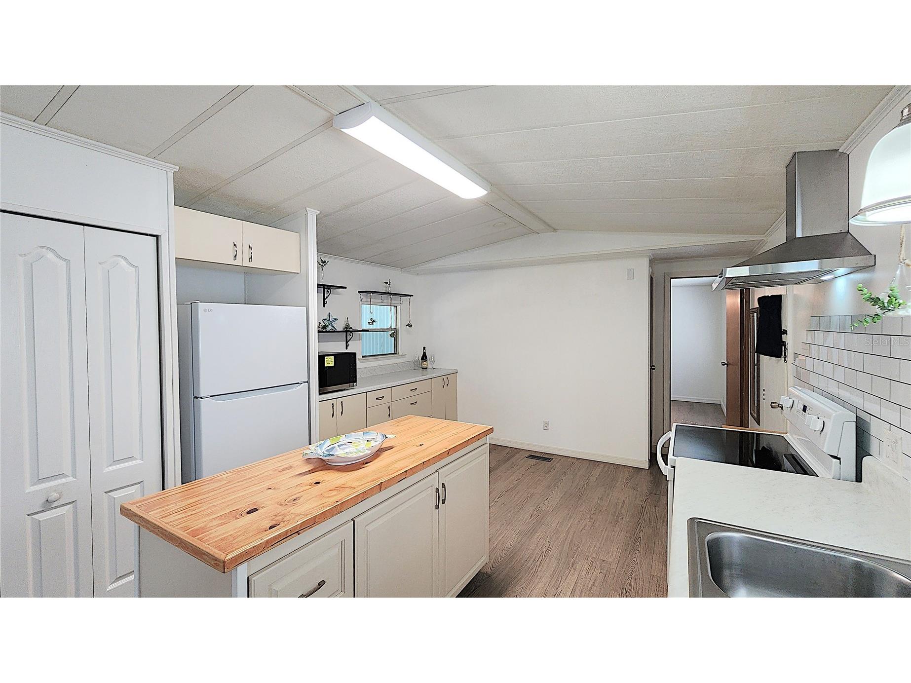 1573 N Arkansas Terrace Hernando FL 34442 OM718868 image73