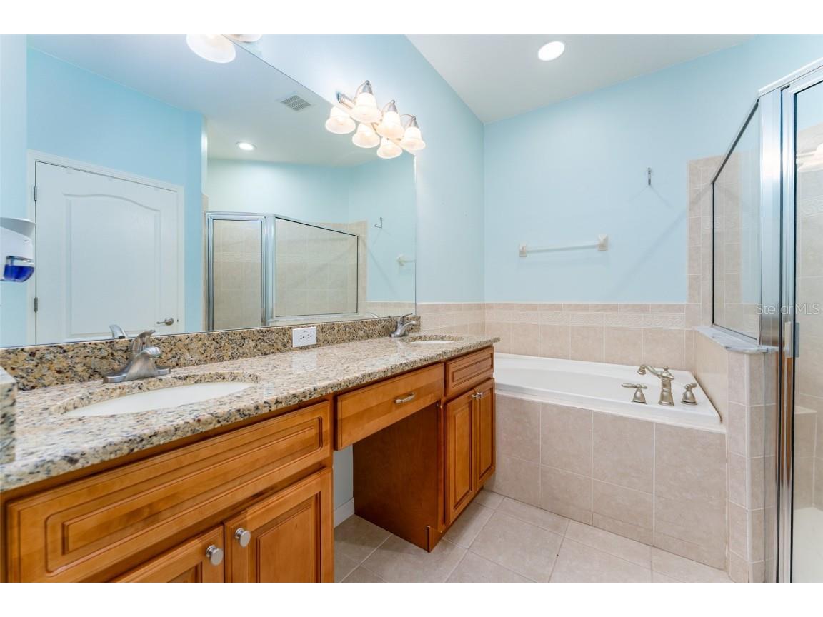 15731 Phoebepark Avenue Lithia FL 33547 TB8443304 image18