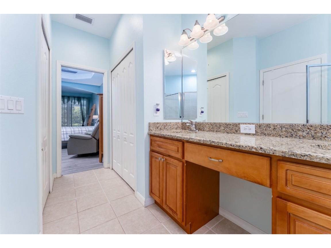 15731 Phoebepark Avenue Lithia FL 33547 TB8443304 image20