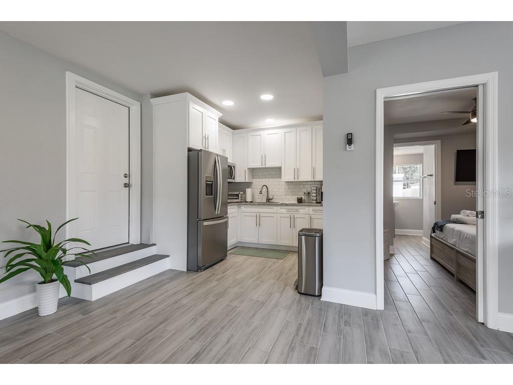 15732 Bolesta Road #B Clearwater FL 33760 TB8423094 image7