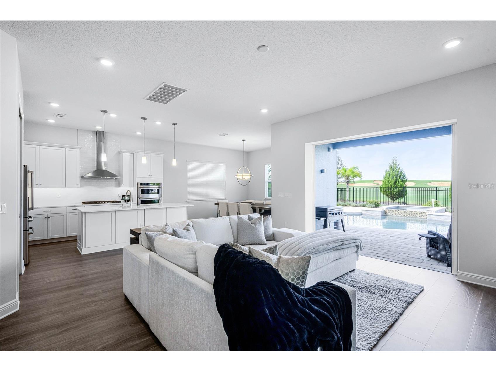 15734 Vetta Drive Montverde FL 34756 - LAKE SIENNA O6376001 image4