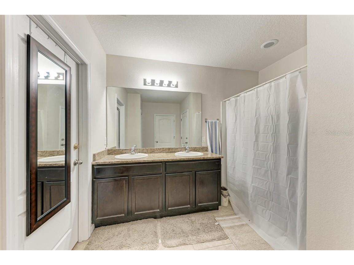 15737 High Bell Place Bradenton FL 34212 A4665989 image26