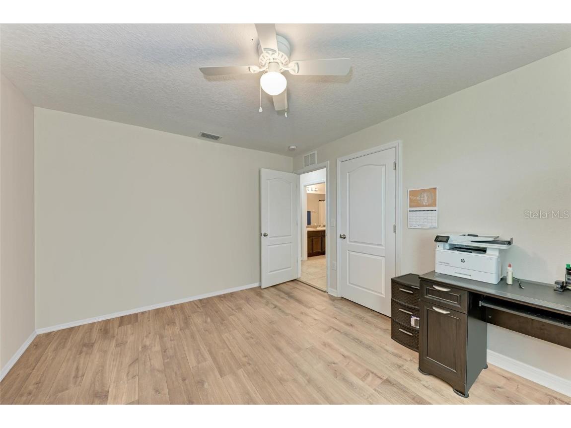 15737 High Bell Place Bradenton FL 34212 A4665989 image33