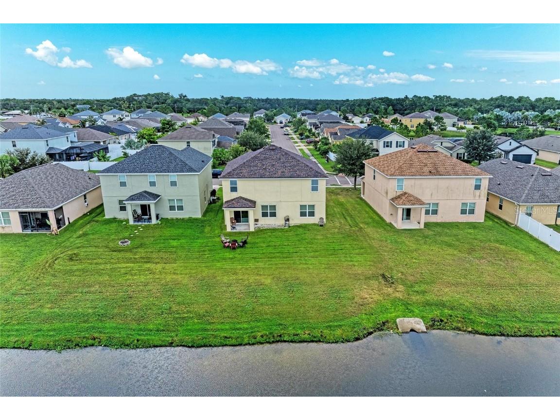 15737 High Bell Place Bradenton FL 34212 A4665989 image51