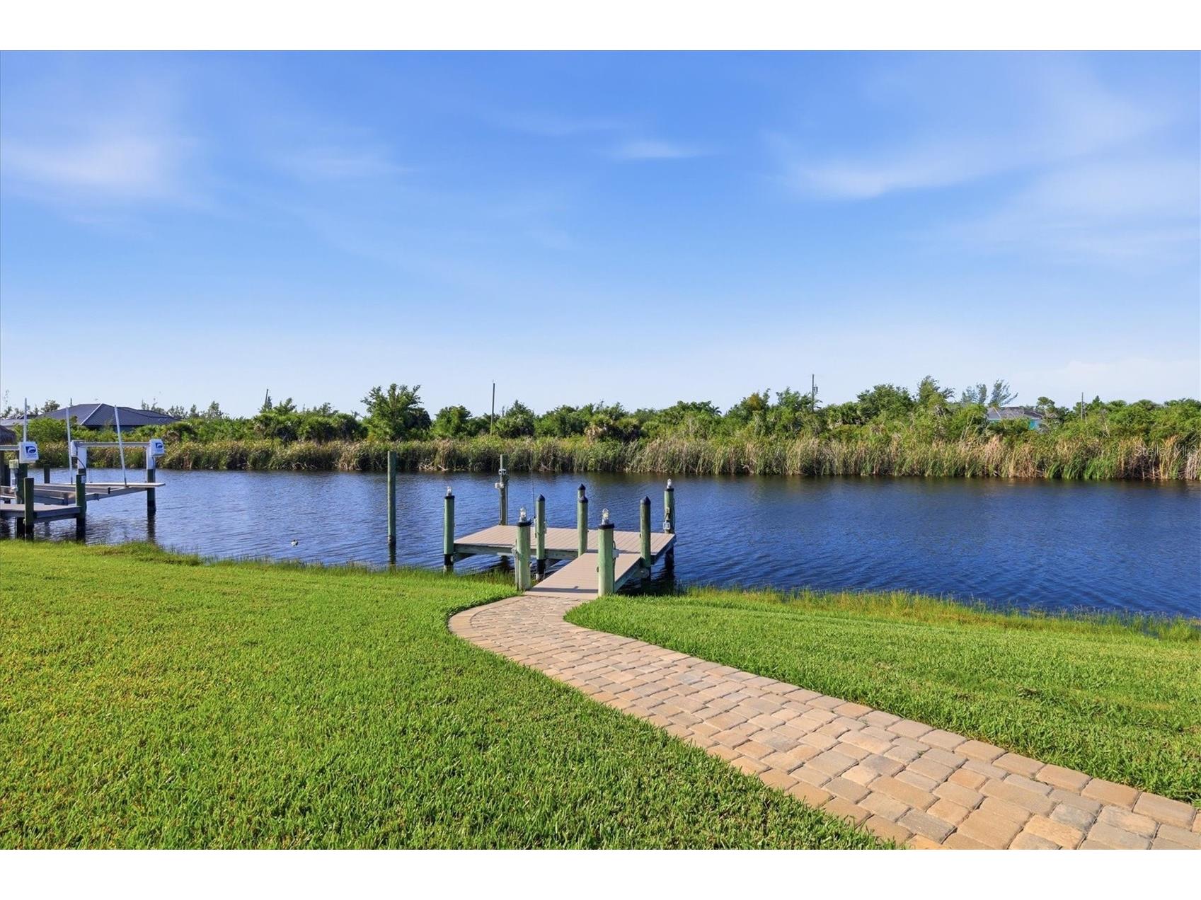 15738 Applewhite Circle Port Charlotte FL 33981 - STUART WATERWAY D6147500 image24