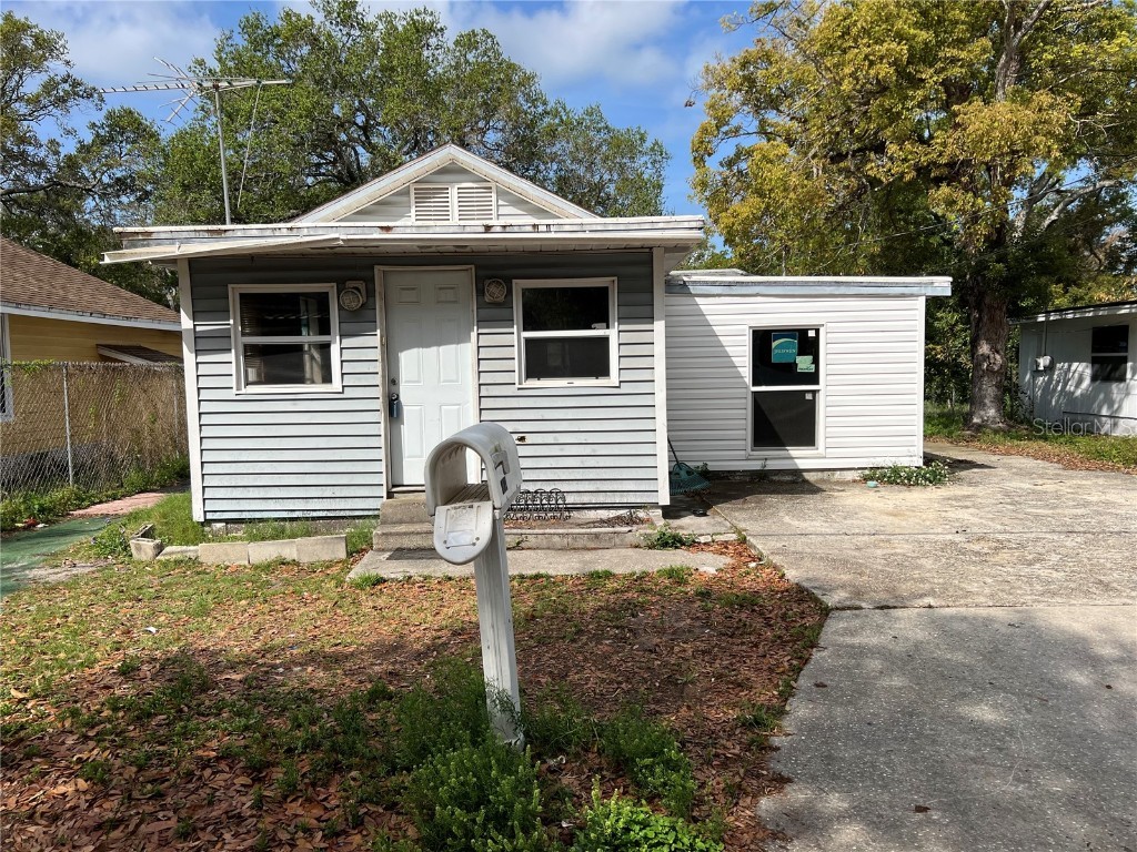 1574 Ewing Avenue Clearwater FL 33756 U8233539 image1