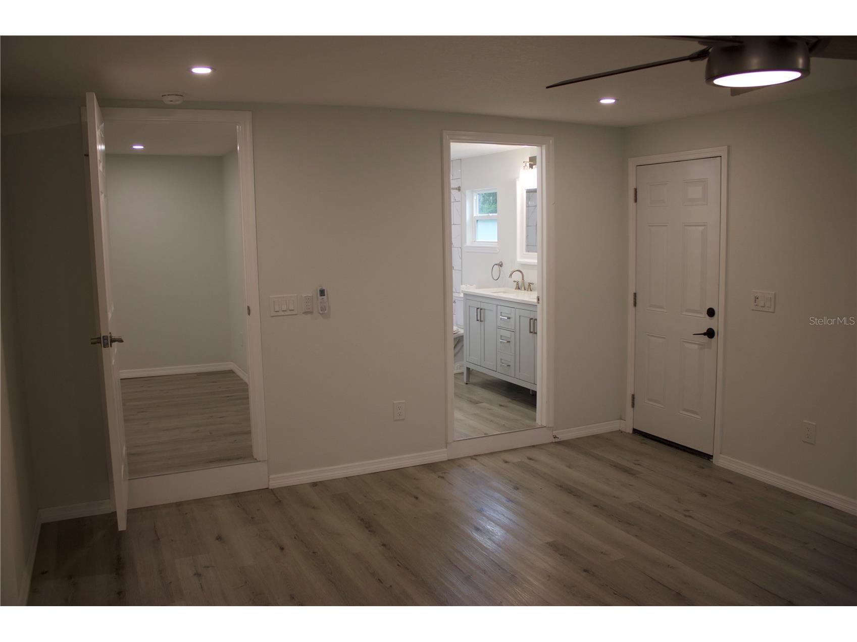 1574 Ewing Avenue Clearwater FL 33756 TB8515698 image11
