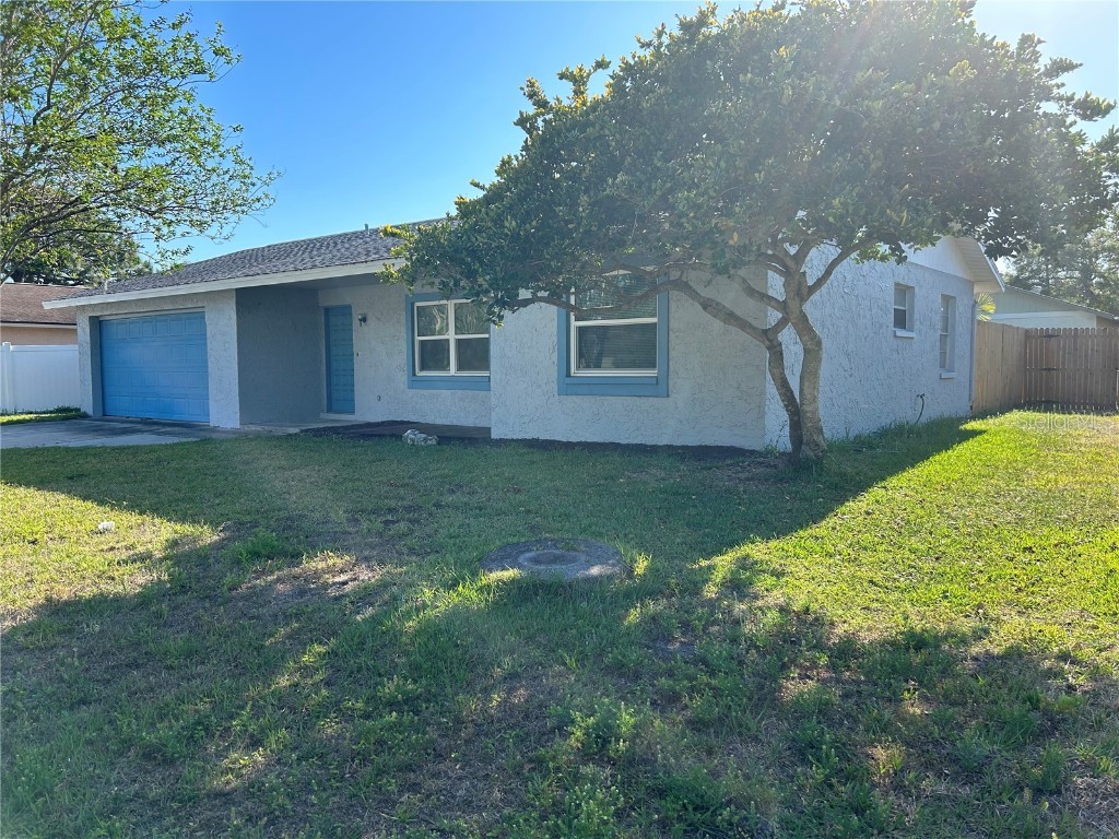 1574 Redwood Avenue Dunedin FL 34698 T3439062 image1