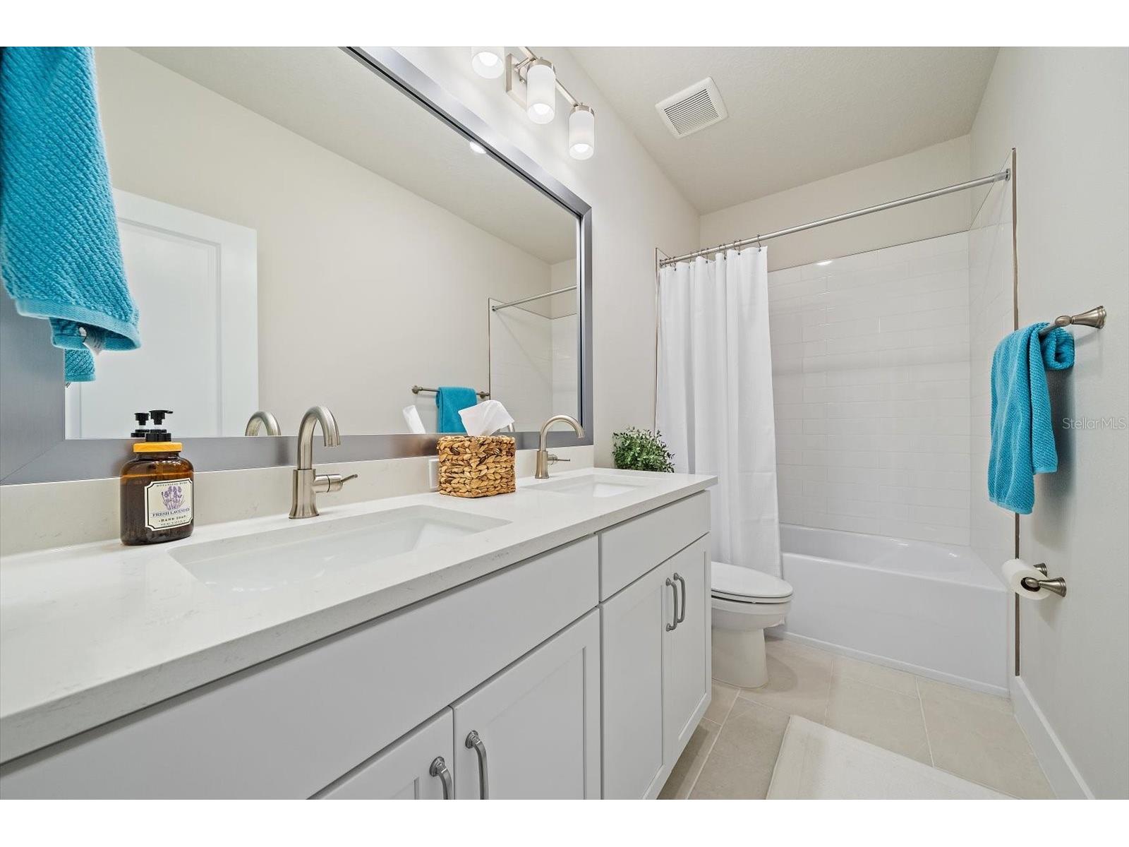1574 Running Tide Place Sarasota FL 34240 A4693300 image40