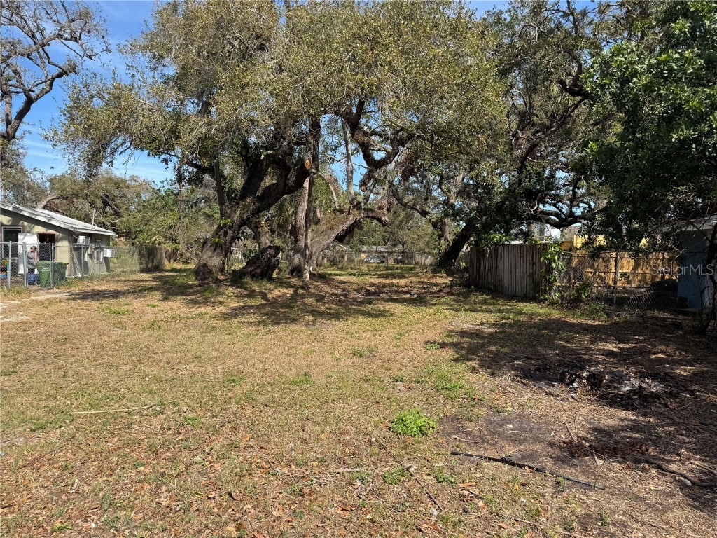 1575 19th Street Sarasota FL 34234 TB8361346 image1