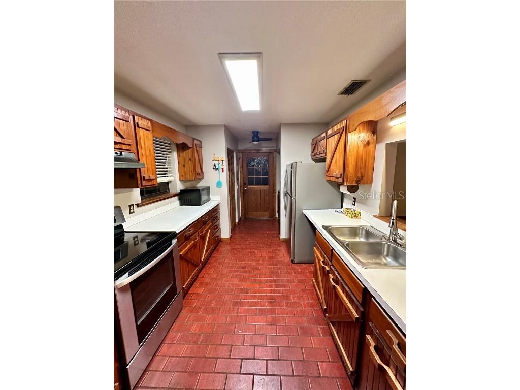 1575 Cypress Lake Road Lake Wales FL 33898 - CYPRESS LAKE P4935950 image12