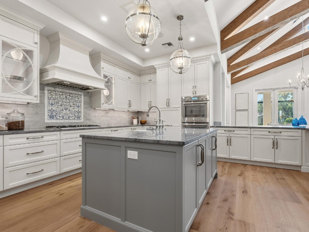 1575 Eastbrook Drive Sarasota FL 34231 - SPRING FED LAKE A4643636 image14