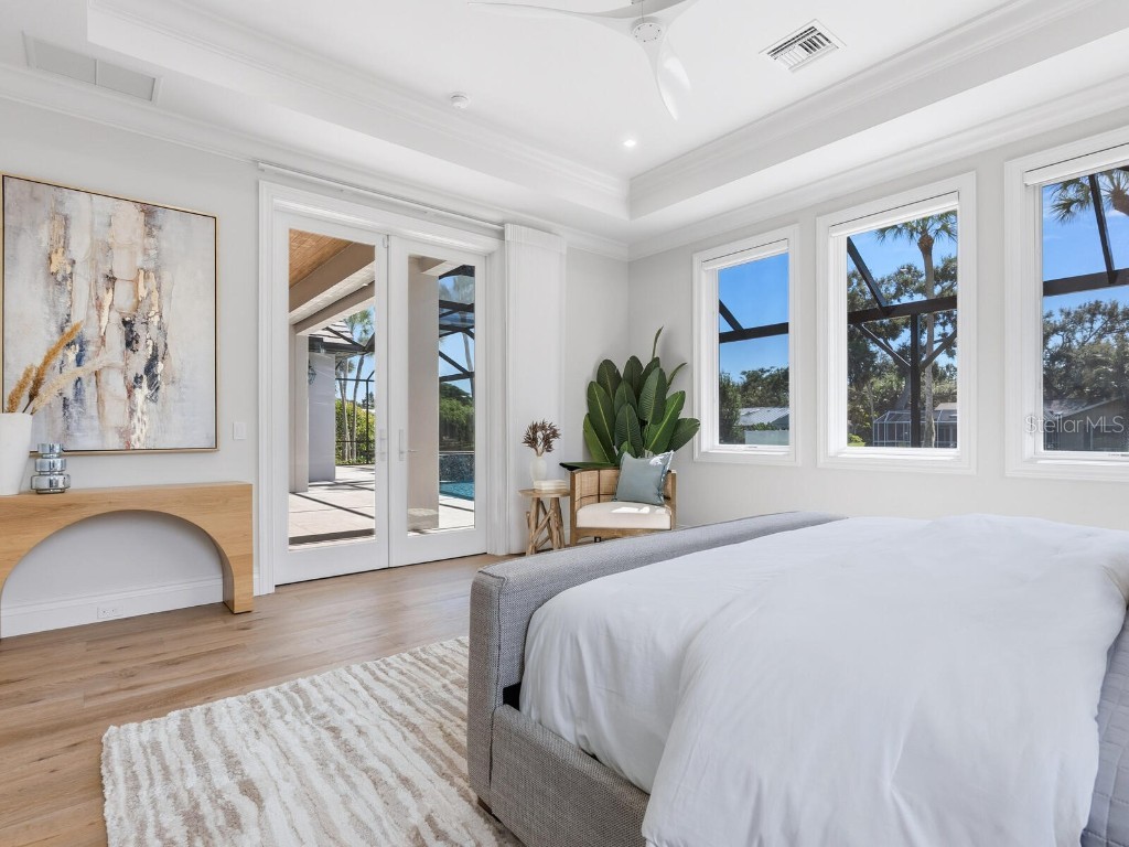 1575 Eastbrook Drive Sarasota FL 34231 - SPRING FED LAKE A4643636 image25