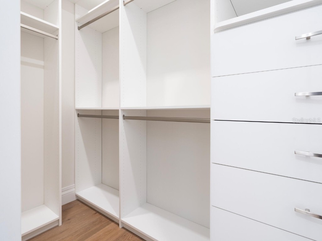 1575 Eastbrook Drive Sarasota FL 34231 - SPRING FED LAKE A4643636 image63