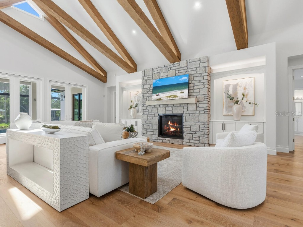 1575 Eastbrook Drive Sarasota FL 34231 - SPRING FED LAKE A4643636 image9