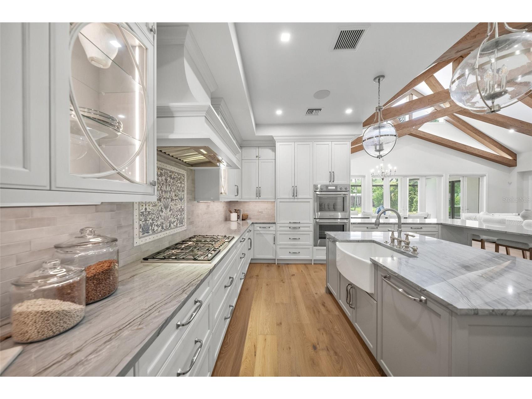 1575 Eastbrook Drive Sarasota FL 34231 - SPRING FED LAKE A4692922 image10