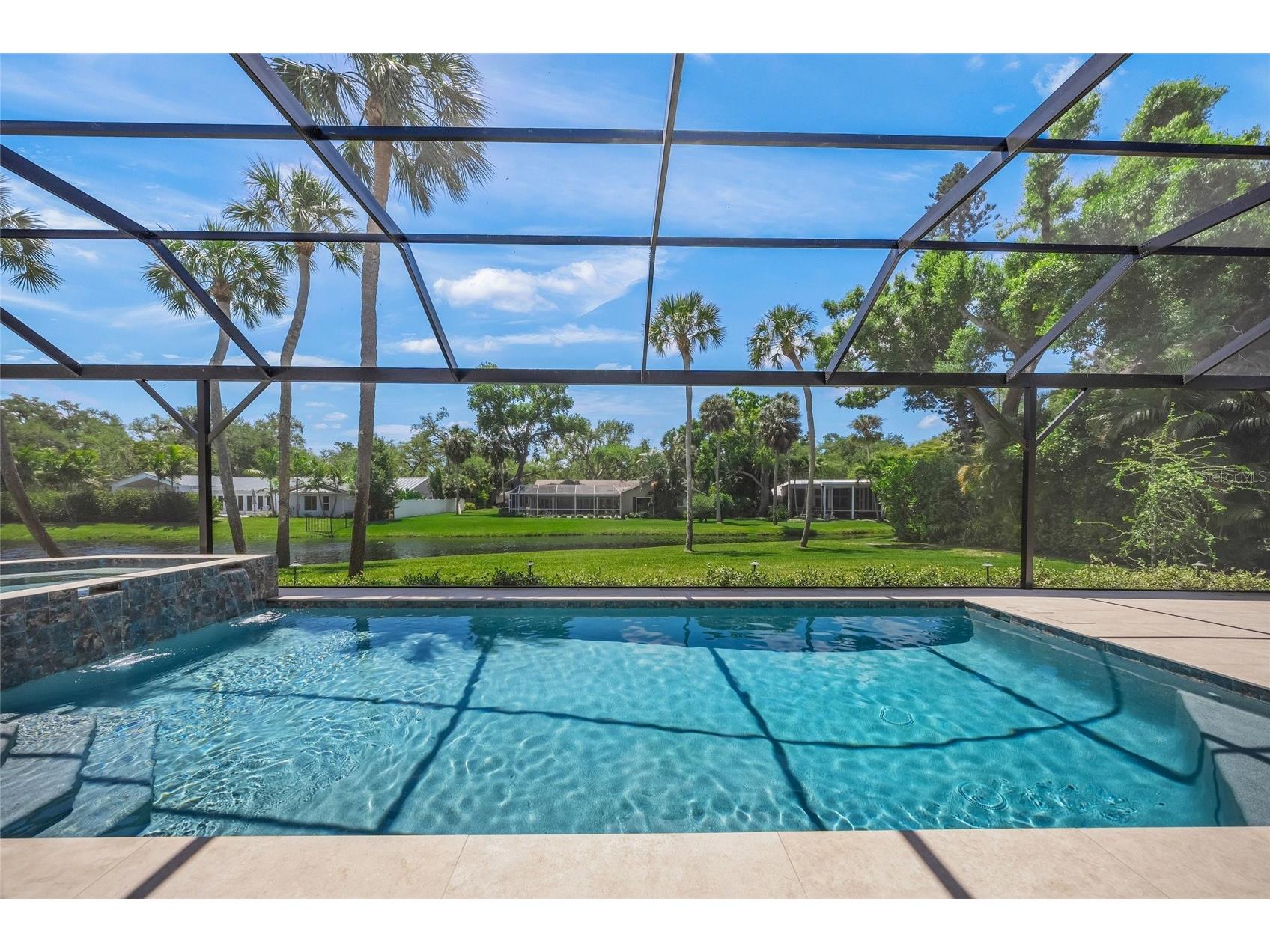 1575 Eastbrook Drive Sarasota FL 34231 - SPRING FED LAKE A4692922 image40