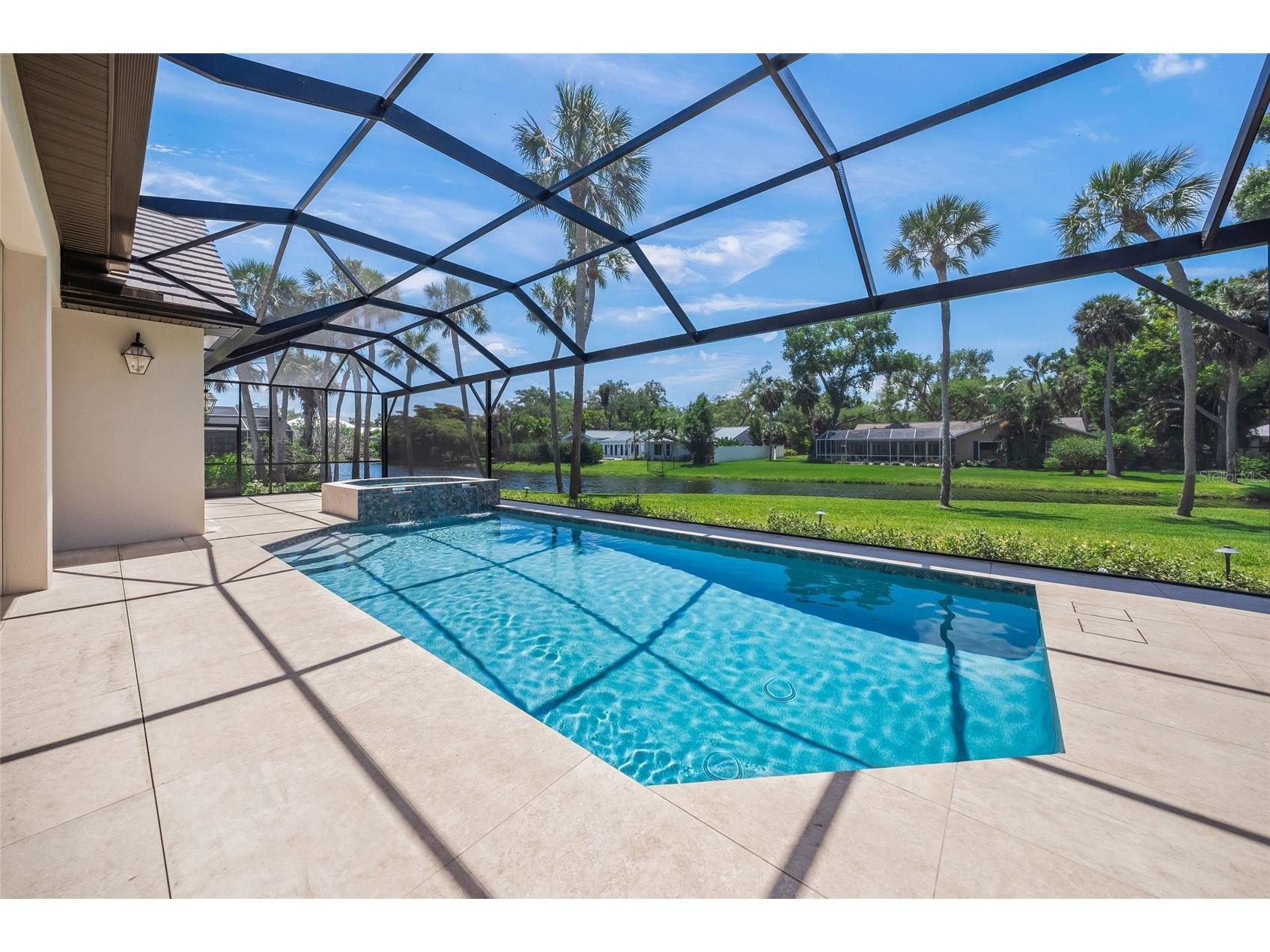 1575 Eastbrook Drive Sarasota FL 34231 - SPRING FED LAKE A4692922 image44