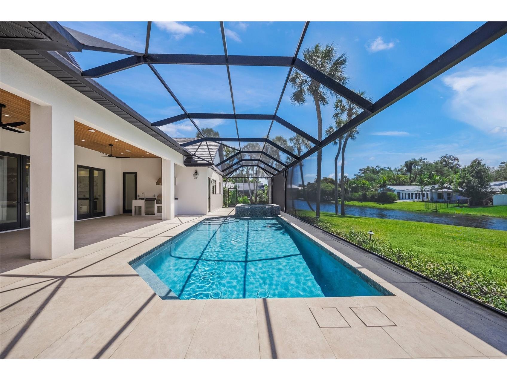 1575 Eastbrook Drive Sarasota FL 34231 - SPRING FED LAKE A4692922 image46