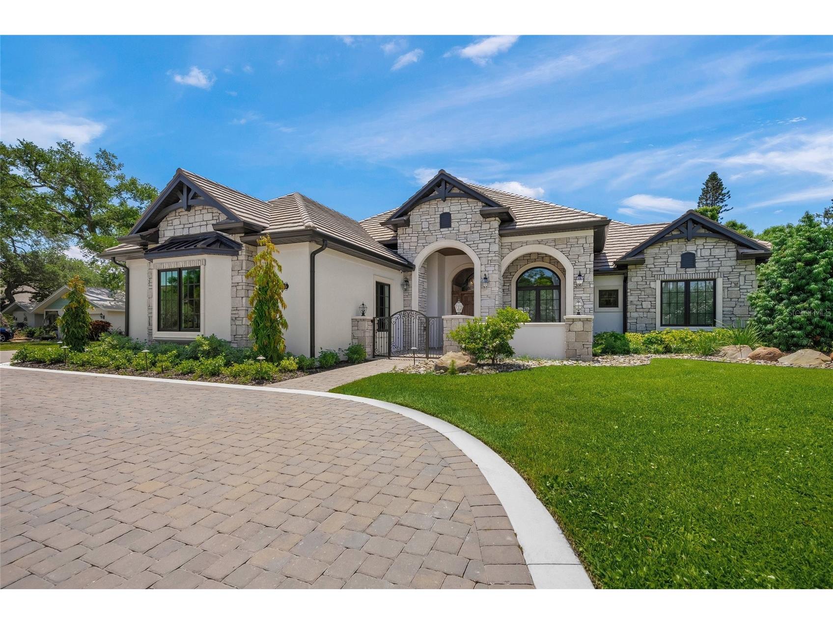 1575 Eastbrook Drive Sarasota FL 34231 - SPRING FED LAKE A4692922 image57