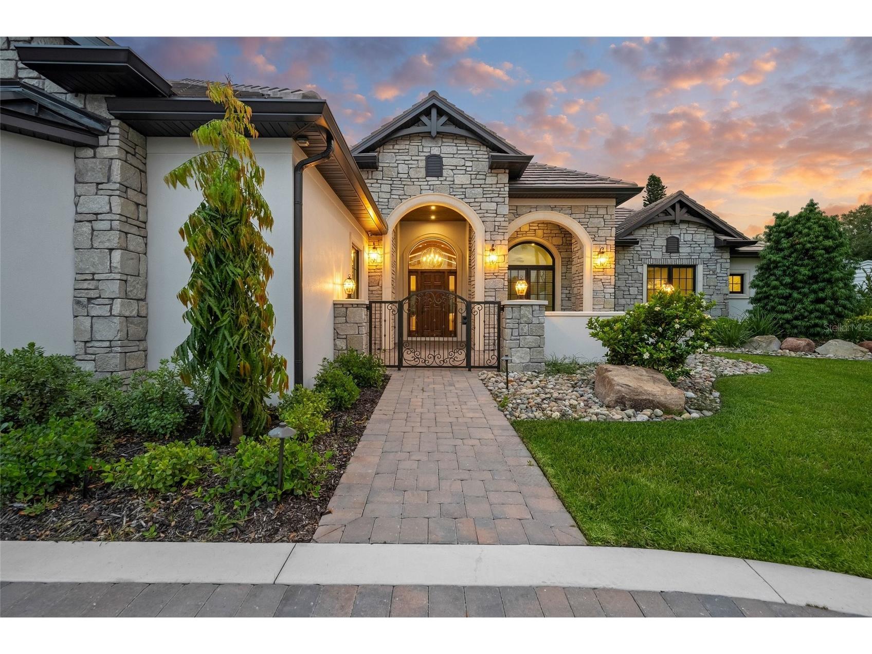 1575 Eastbrook Drive Sarasota FL 34231 - SPRING FED LAKE A4692922 image62