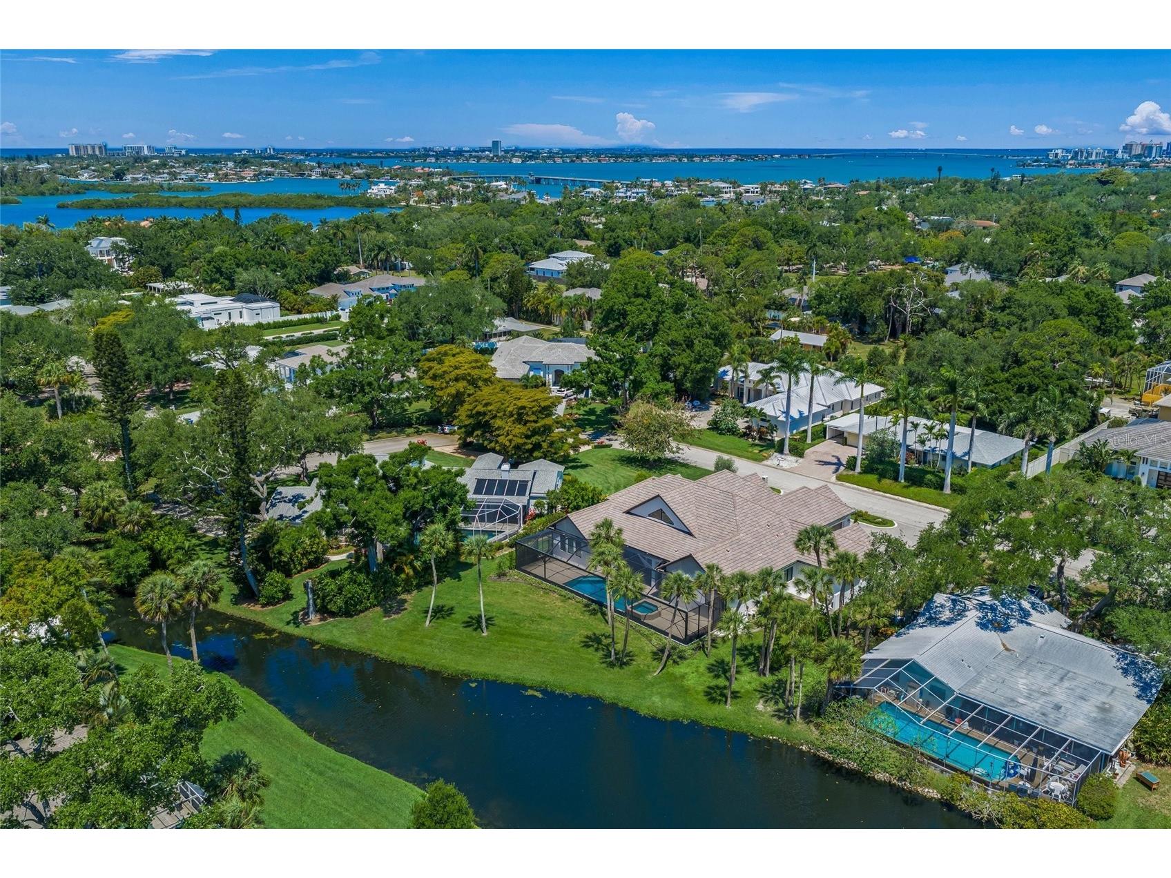 1575 Eastbrook Drive Sarasota FL 34231 - SPRING FED LAKE A4692922 image69