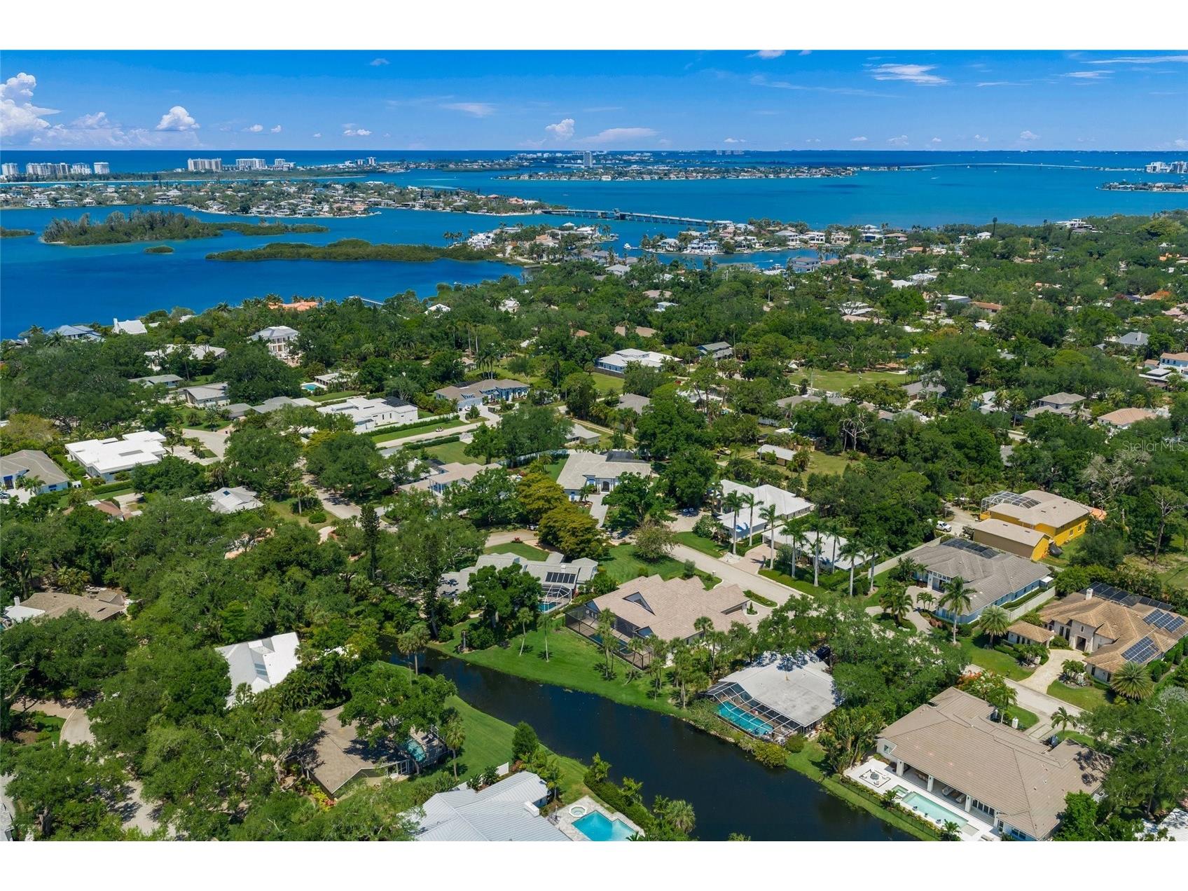 1575 Eastbrook Drive Sarasota FL 34231 - SPRING FED LAKE A4692922 image70