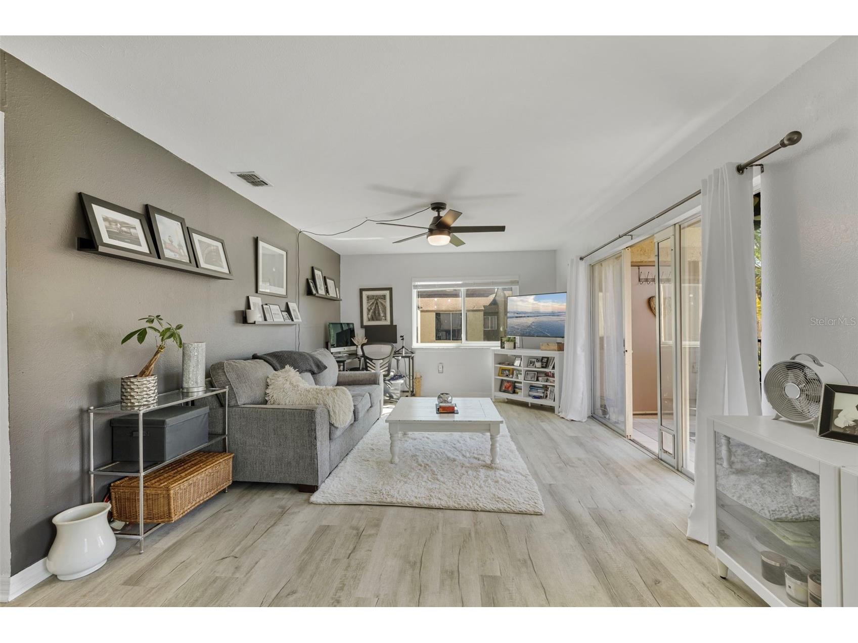 1575 Greenlea Drive #6 Clearwater FL 33755 TB8433856 image17