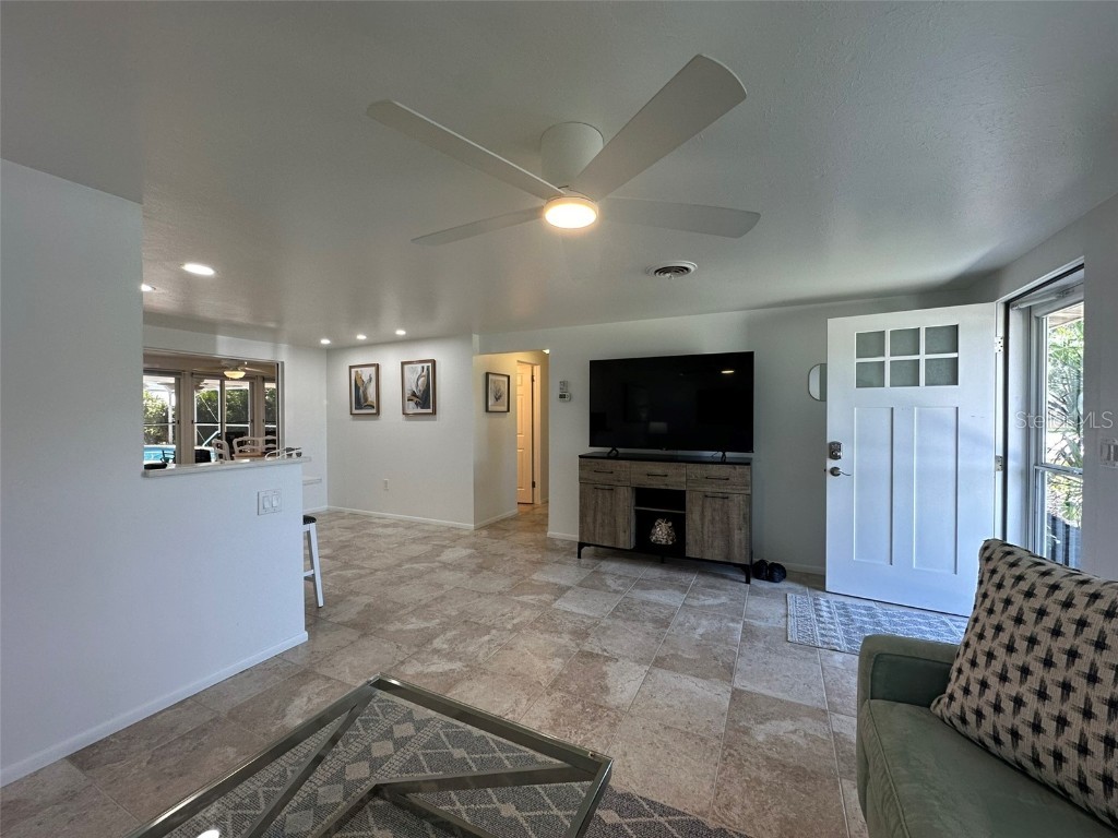 1575 Loralin Drive Englewood FL 34223 D6138349 image2