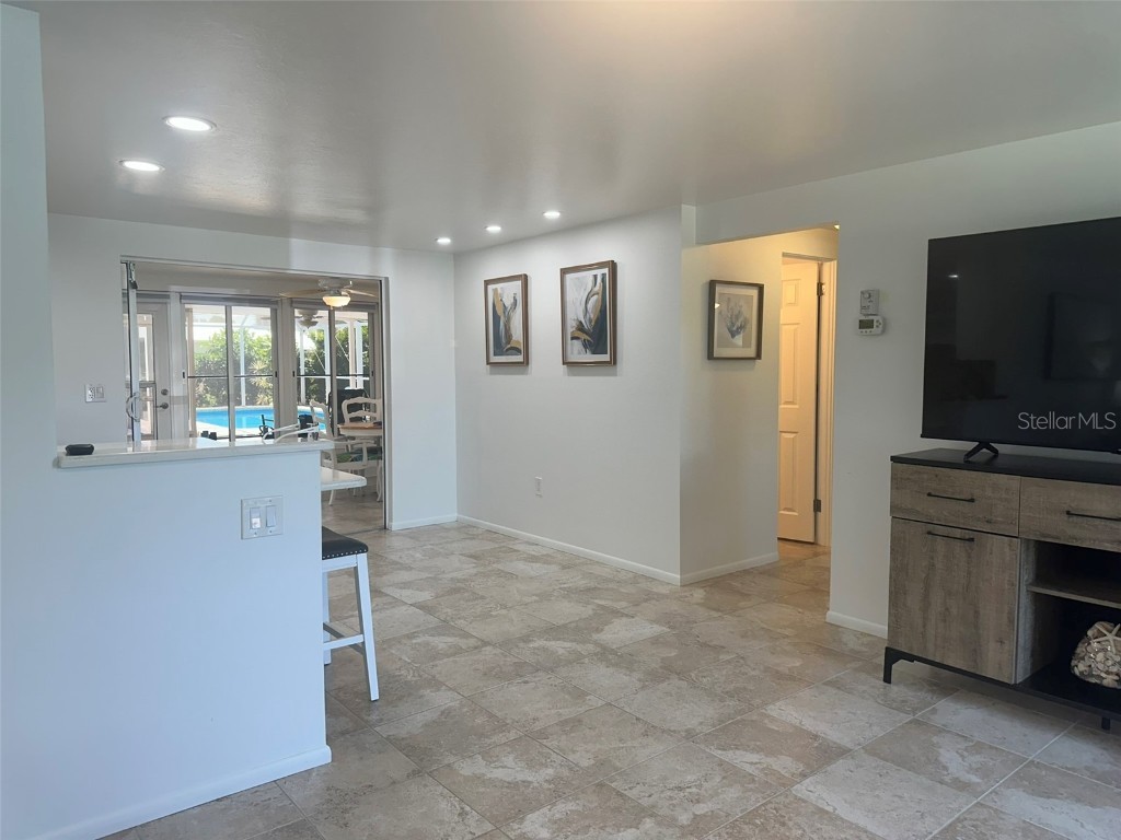 1575 Loralin Drive Englewood FL 34223 D6138349 image3