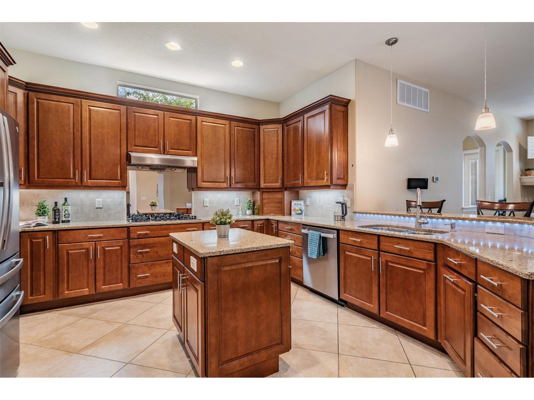 1575 Quail Drive Dunedin FL 34698 TB8502785 image17