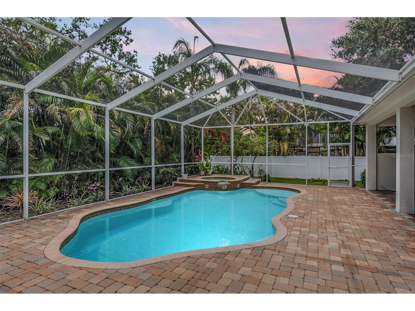 1575 Quail Drive Dunedin FL 34698 TB8502785 image2