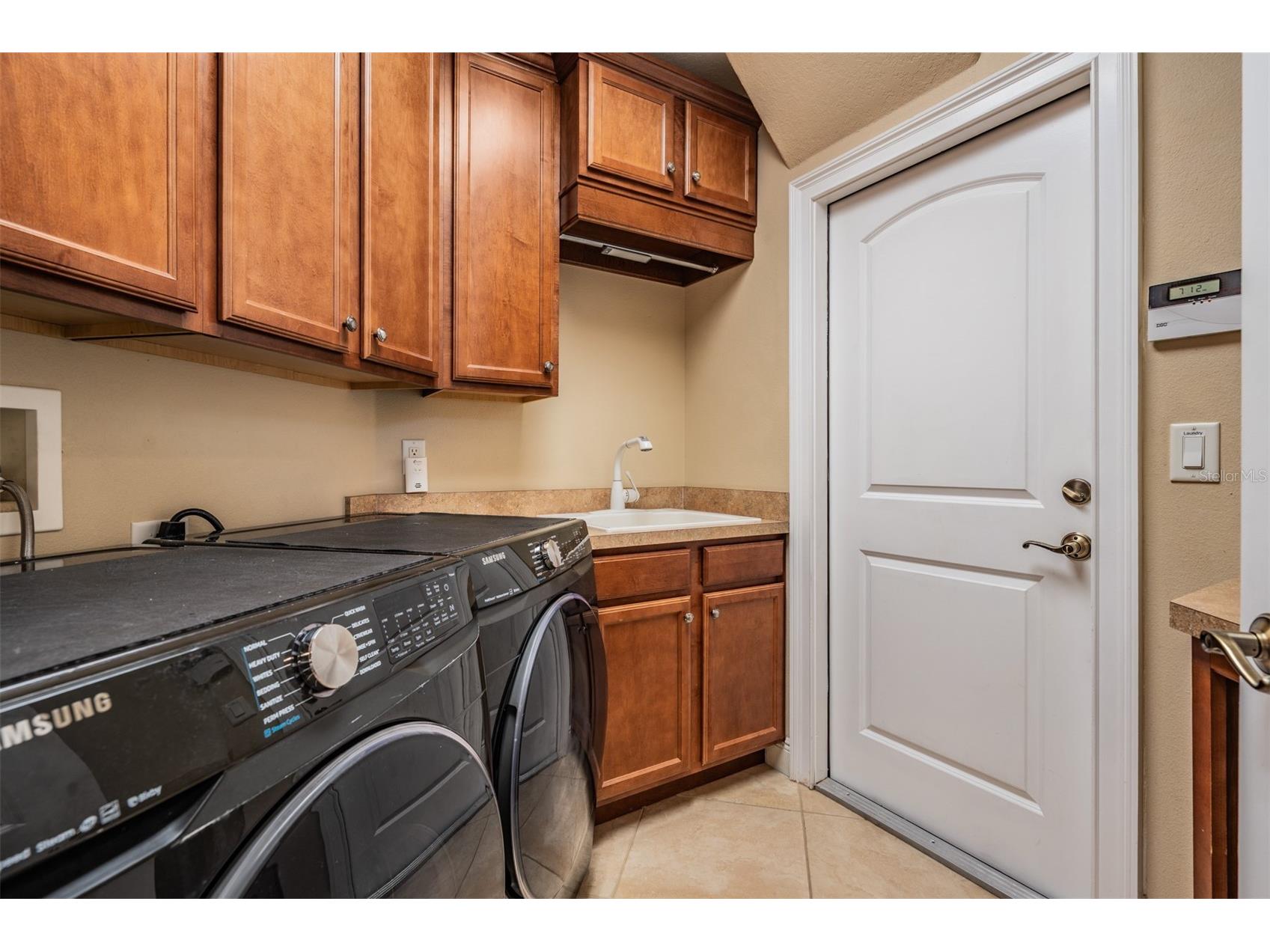 1575 Quail Drive Dunedin FL 34698 TB8502785 image32