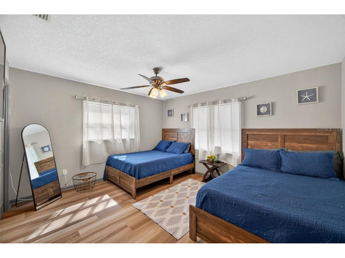 1576 Rosery Road NE Largo FL 33770 W7878714 image32