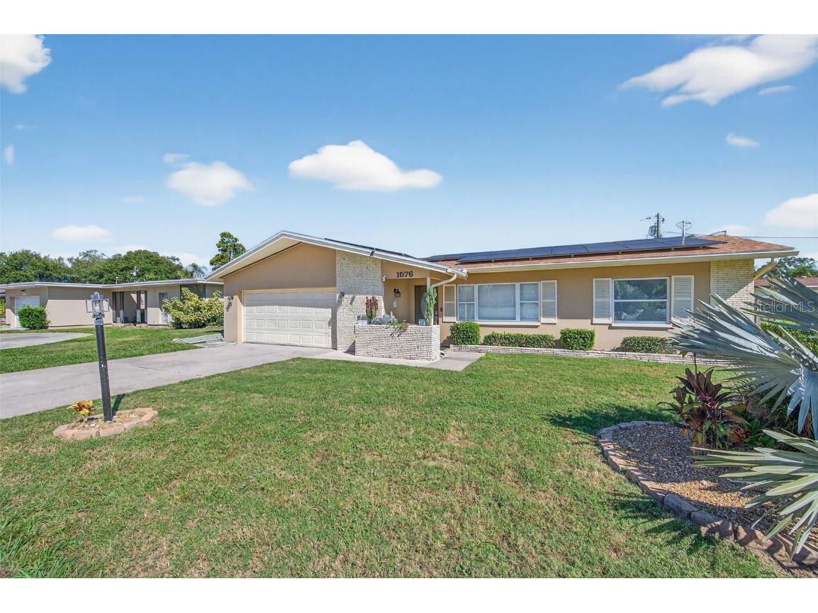 1576 Rosery Road NE Largo FL 33770 W7878714 image5