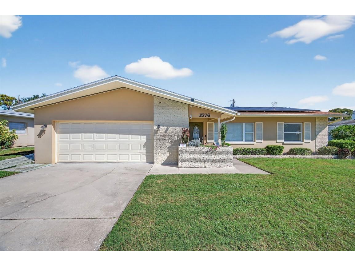 1576 Rosery Road NE Largo FL 33770 W7878714 image6