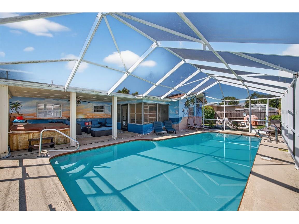 1576 Rosery Road NE Largo FL 33770 W7878714 image8