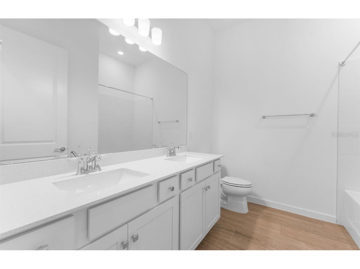 1576 Valier Point Zephyrhills FL 33541 TB8393078 image14