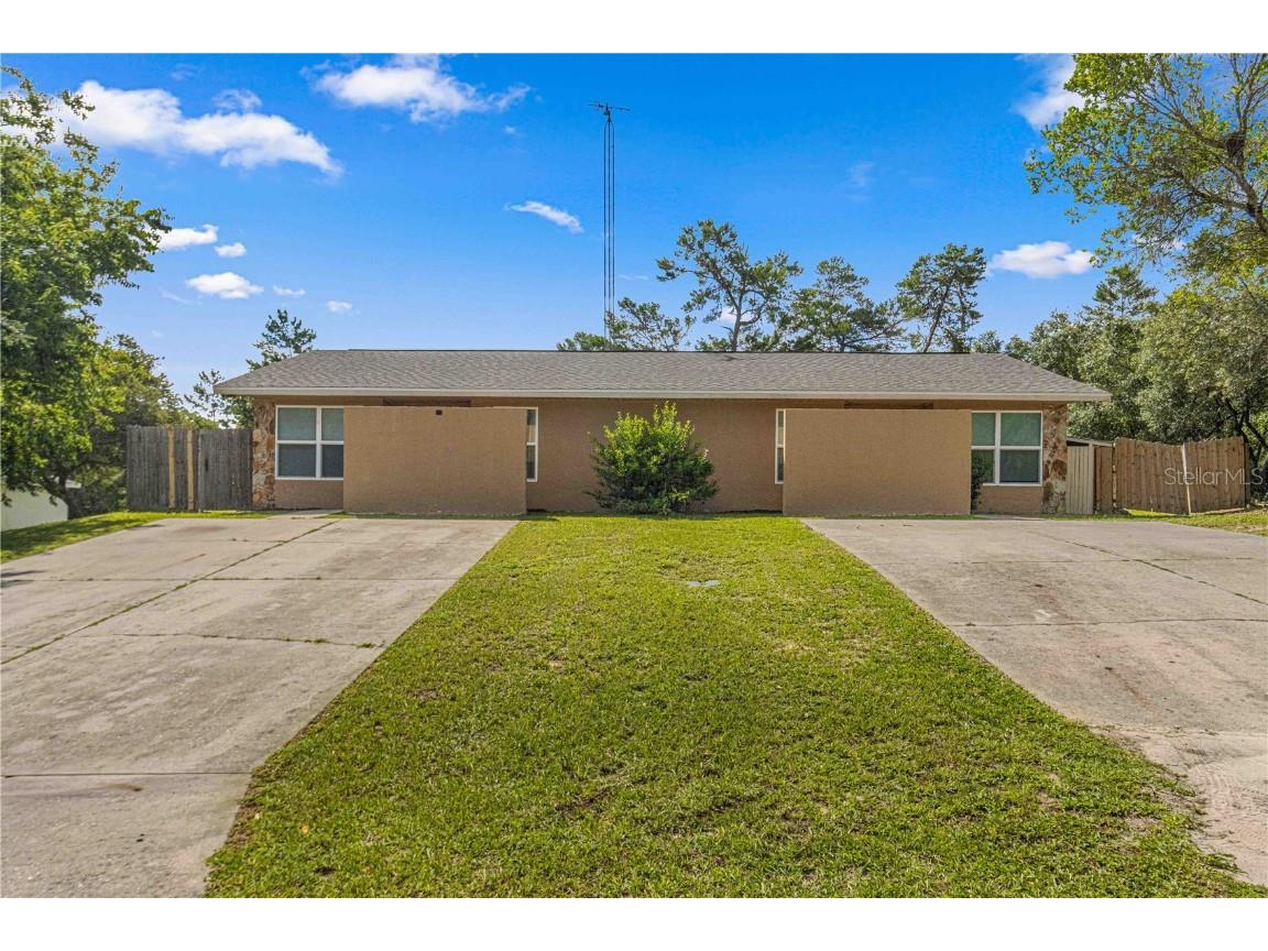 15761 & 15763 SW 33rd Avenue Road Ocala FL 34473 OM681159 image1