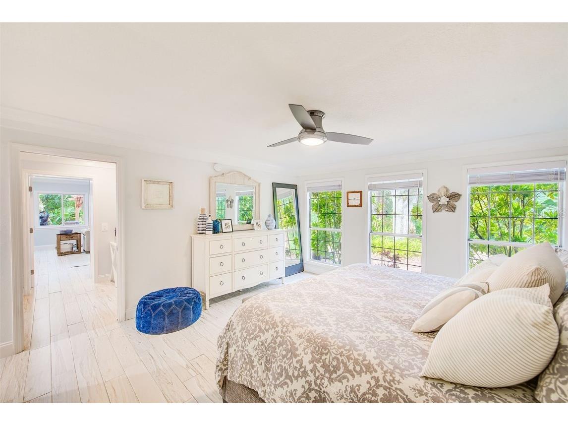 1578 Druid Road S Belleair FL 33756 TB8397269 image25