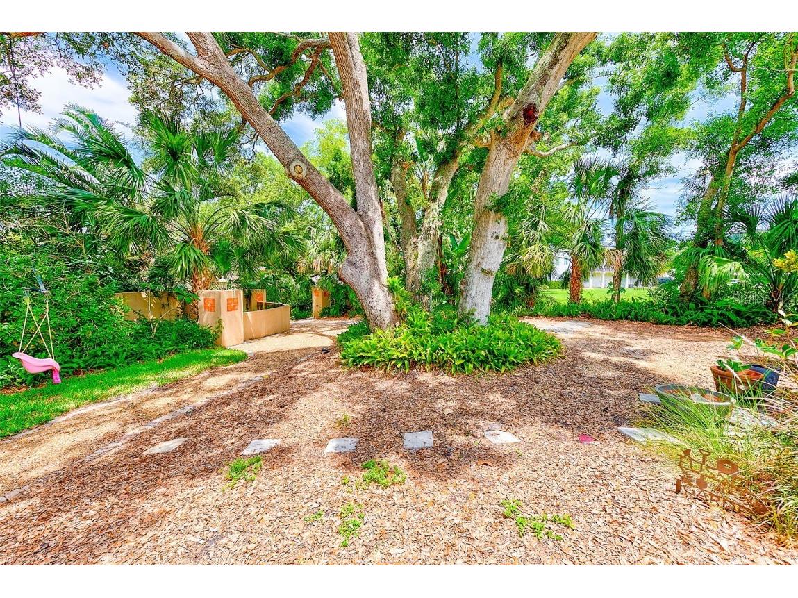 1578 Druid Road S Belleair FL 33756 TB8397269 image41