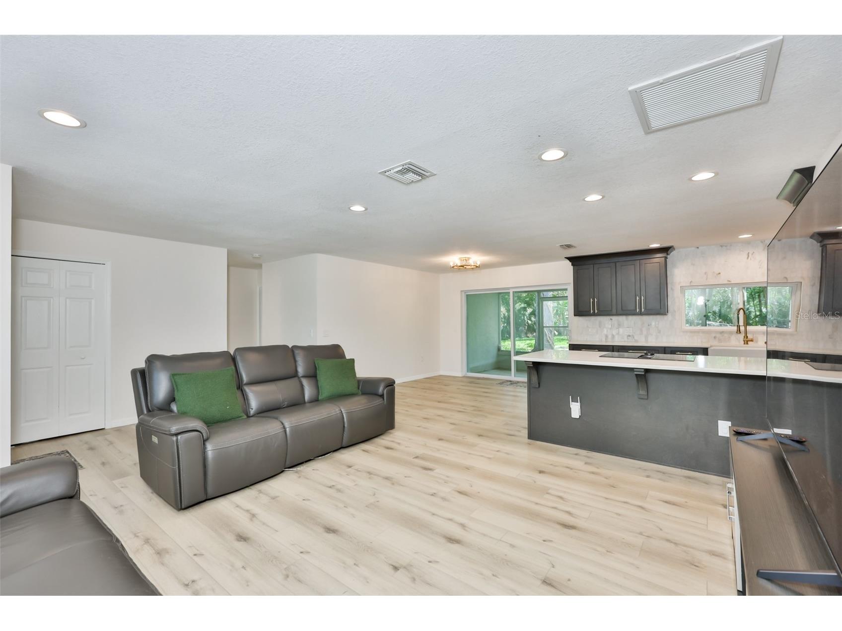 1578 Indian Bay Road Spring Hill FL 34607 TB8513638 image12