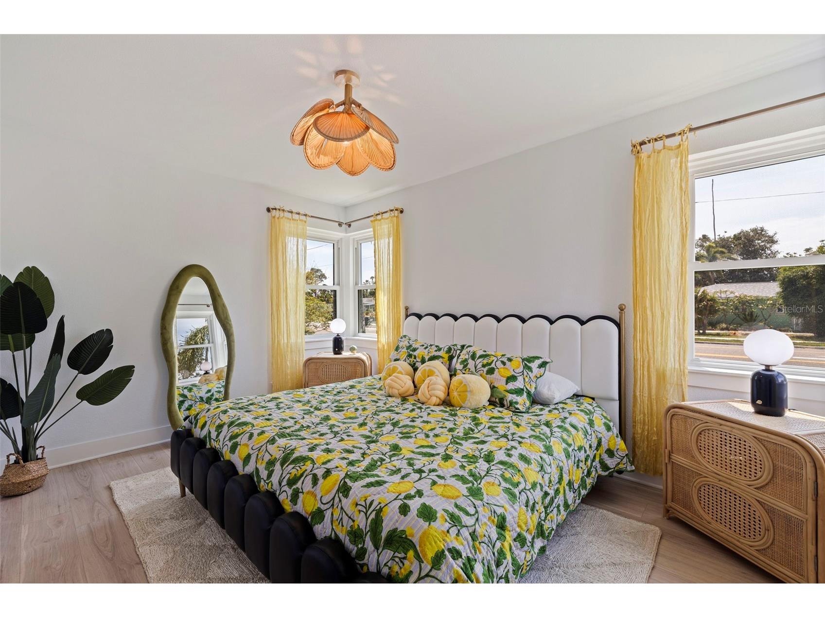 1579 Bayshore Boulevard Dunedin FL 34698 TB8461026 image35