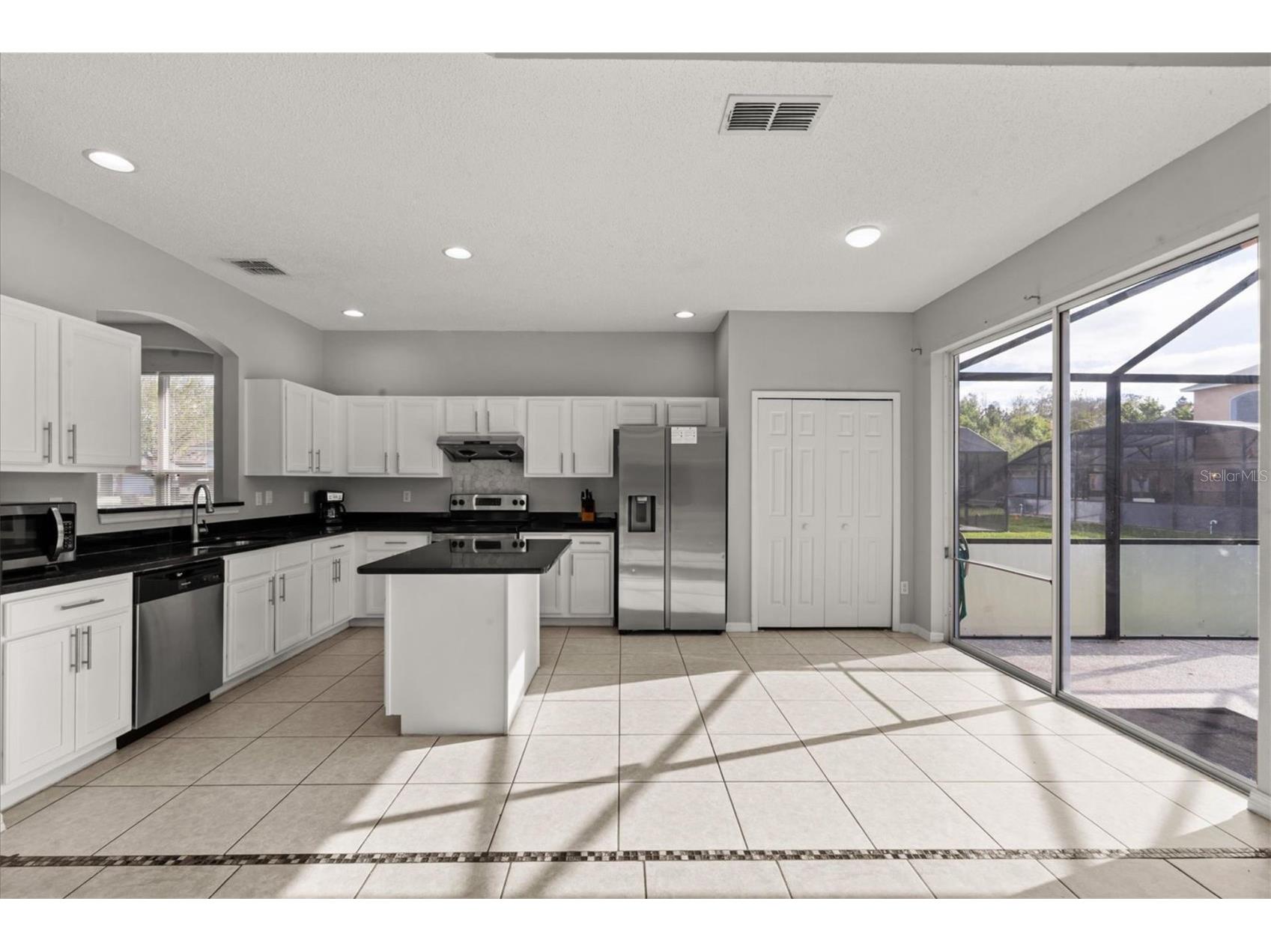 158 Barefoot Beach Way Kissimmee FL 34746 O6392103 image5