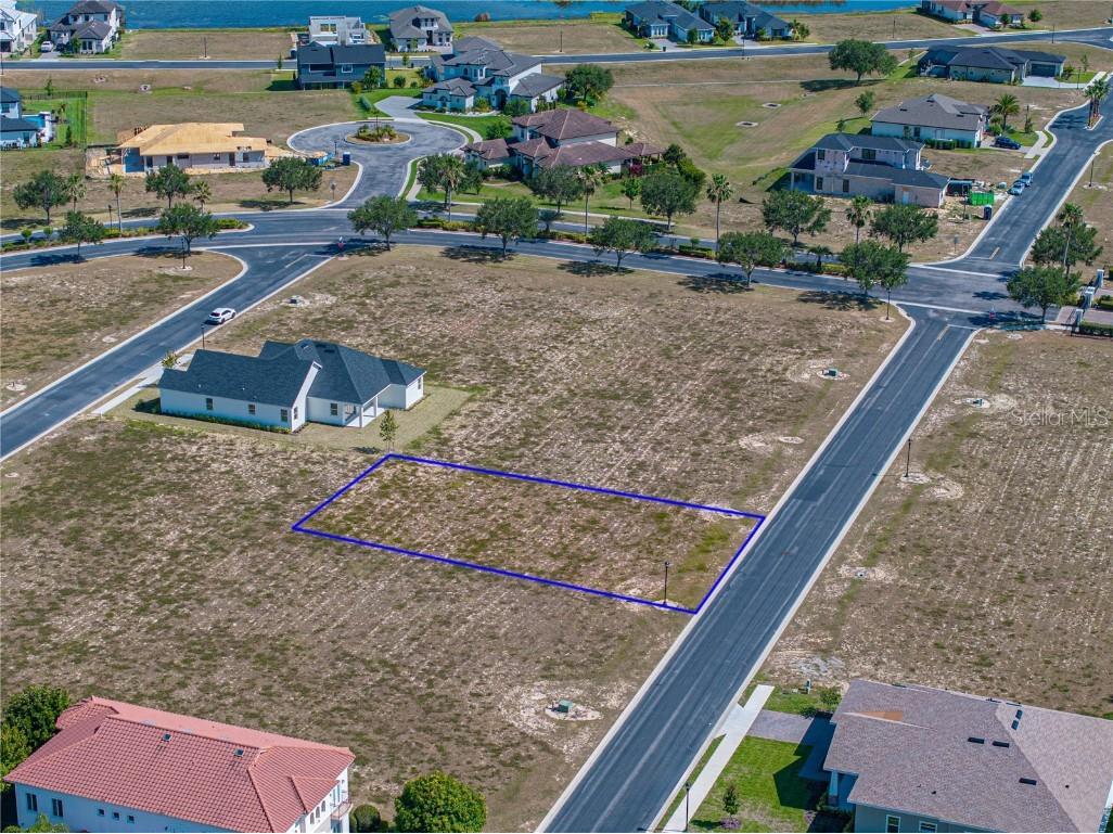 158 Blazing Star Avenue Lake Alfred FL 33850 - LAKE ALFRED VAN & MEDORA P4930239 image5