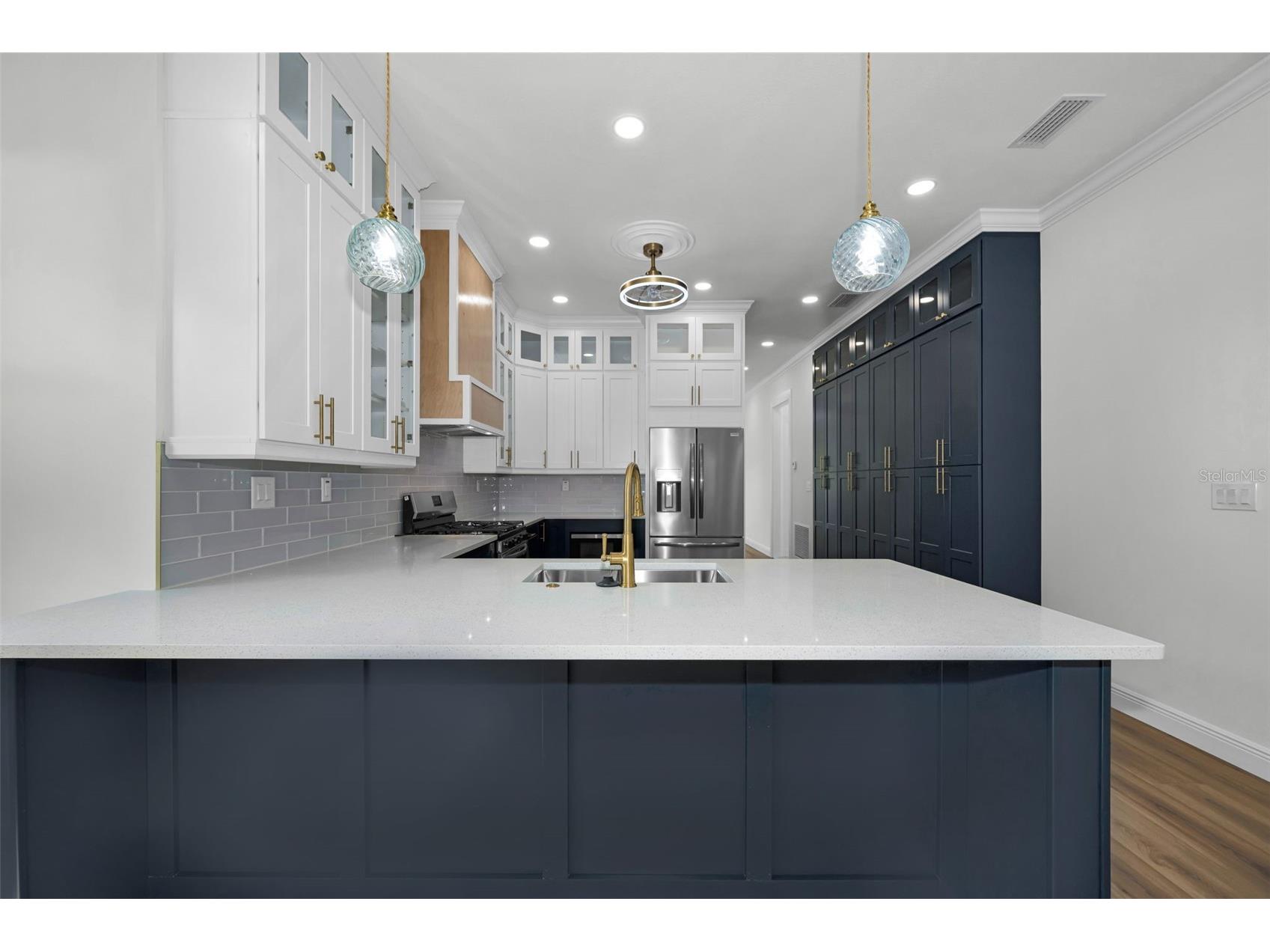 158 E Spruce Street Tarpon Springs FL 34689 W7885076 image23