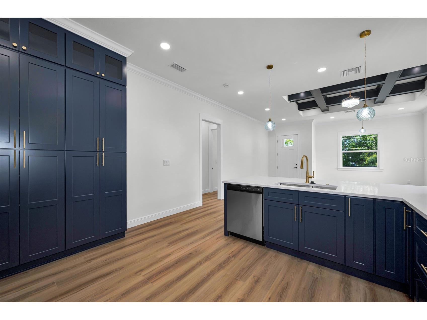 158 E Spruce Street Tarpon Springs FL 34689 W7885076 image27