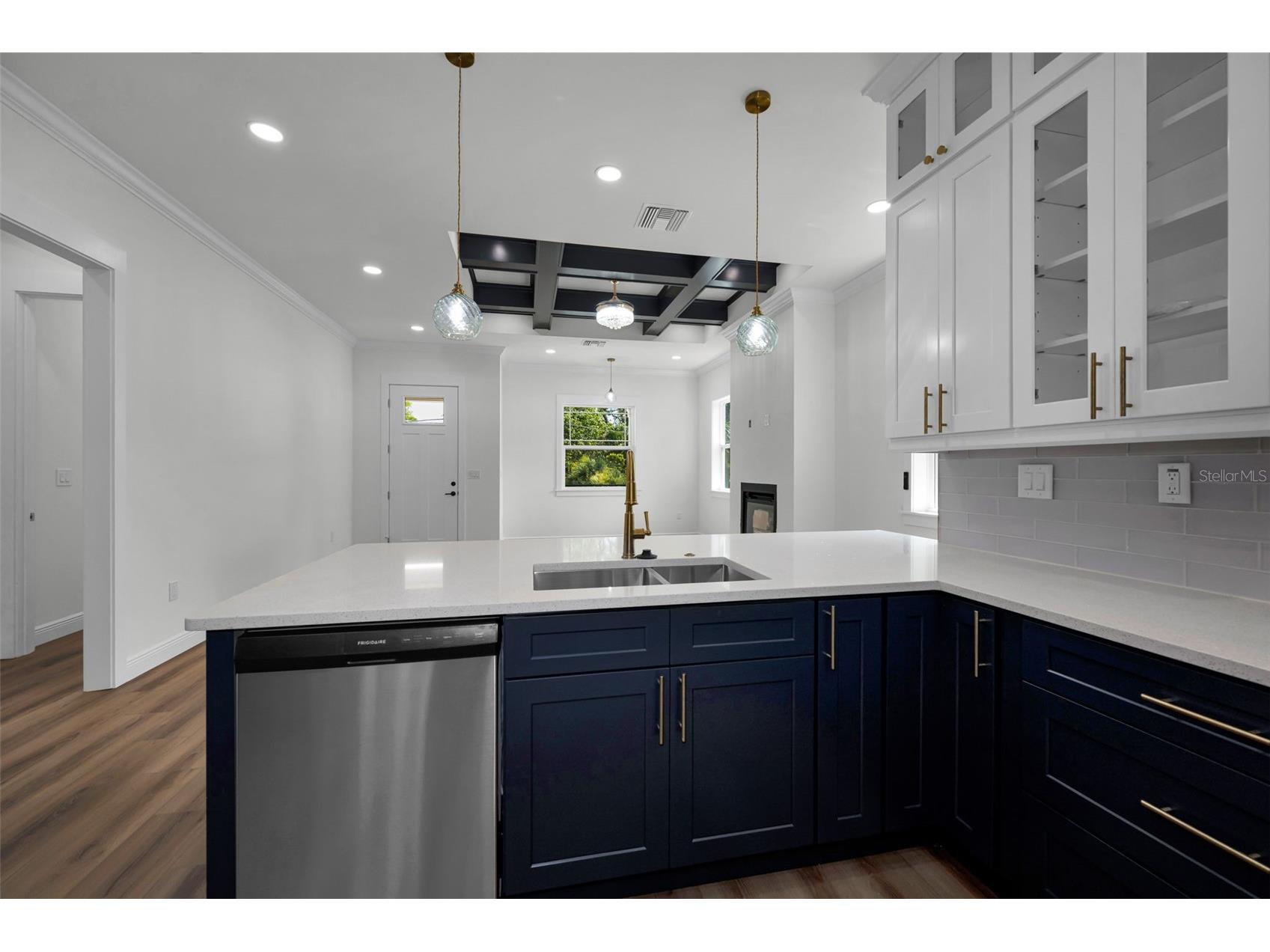 158 E Spruce Street Tarpon Springs FL 34689 W7885076 image28