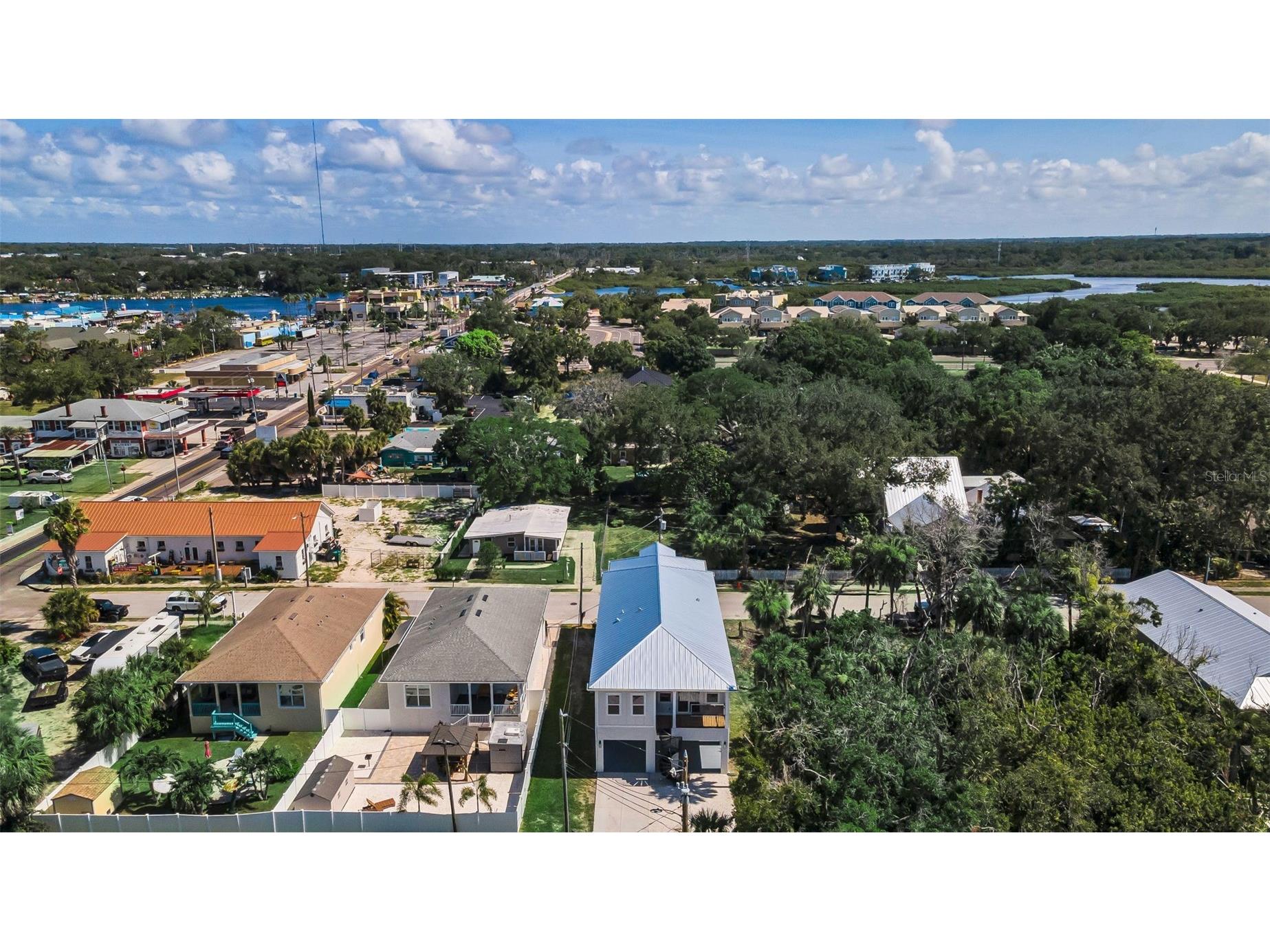 158 E Spruce Street Tarpon Springs FL 34689 W7885076 image66