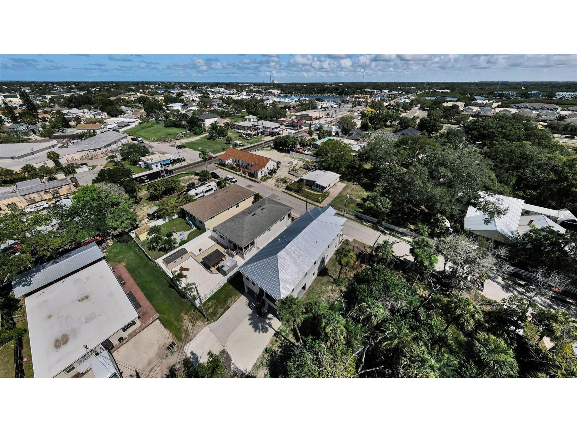 158 E Spruce Street Tarpon Springs FL 34689 W7885076 image67